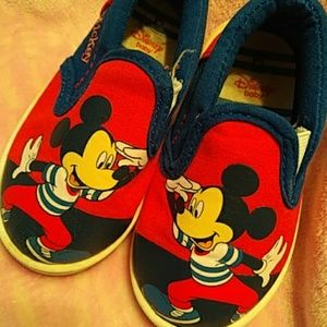Toddler shoes